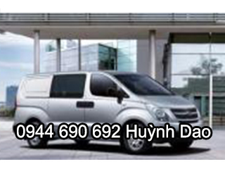 Hyundai Starex 9 chổ 2.5 M/T Máy Dầu